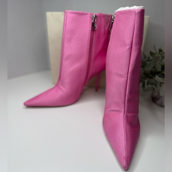 Good American Emma High Booties in Pink Size 10M Barbiecore Stiletto Preppy NIB - Picture 5 of 16